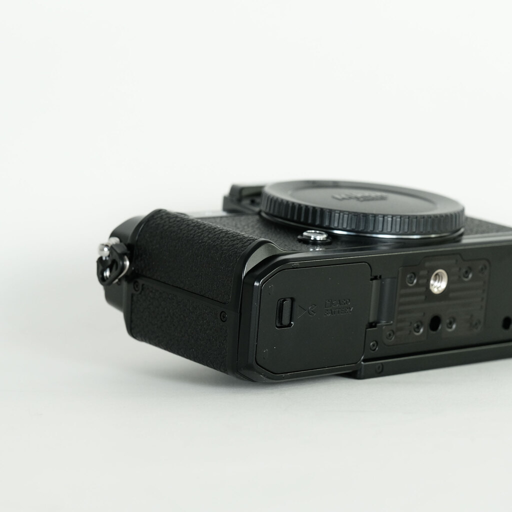 Nikon FA Body (ジャンク）