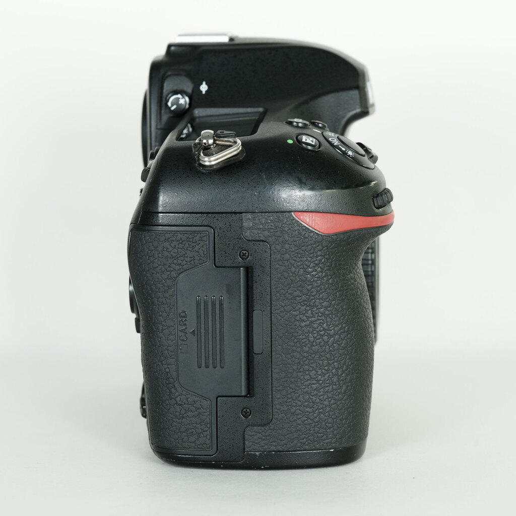 Nikon D850の出品 | ONE SCENE（ワンシーン）