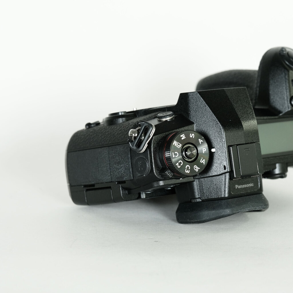 Panasonic LUMIX DC-G9 PRO