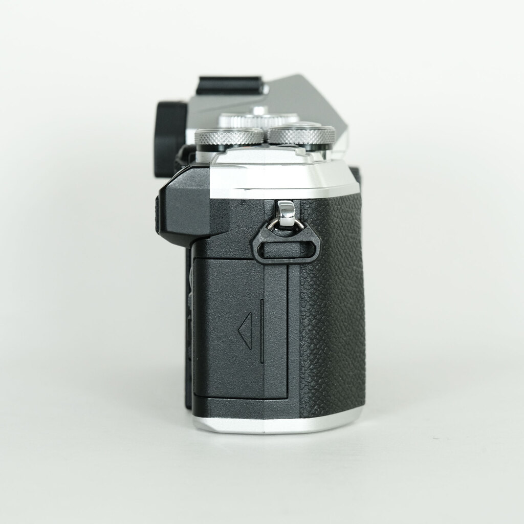 OM SYSTEM OM-5 ボディー 美品 美品》OM SYSTEM OM-5 ボディ : カメラ専門店マップカメラYahoo