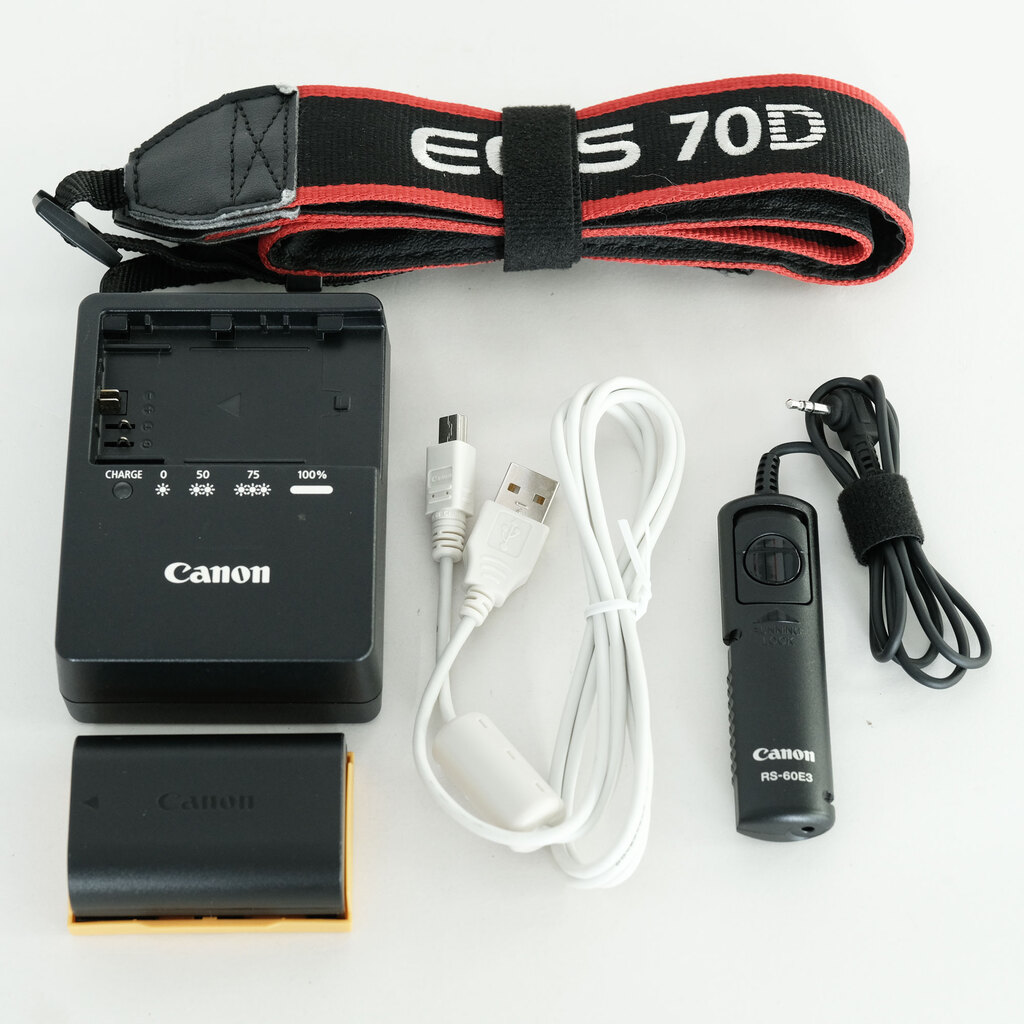 canon eos 70d 美品　　セット売り　値下げ不可 canon eos 70d 美品 セット売り 値下げ不可