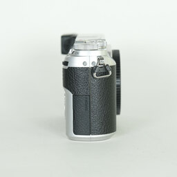 Panasonic LUMIX DMC-GX7MK2 ボディ シルバー Panasonic LUMIX DMC-GX7MK2 ボディ シルバー