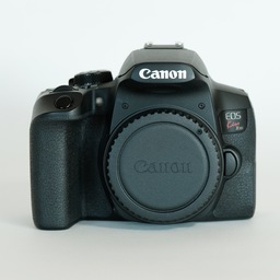 Canon EOS Kiss X10i