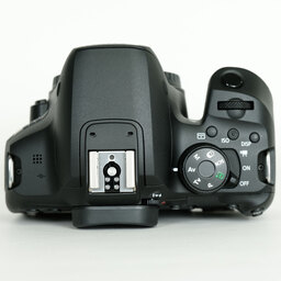 Canon EOS Kiss X10i Canon EOS Kiss X10i