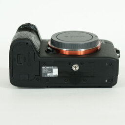SONY α7 III(ILCE-7M3) SONY α7 III(ILCE-7M3)