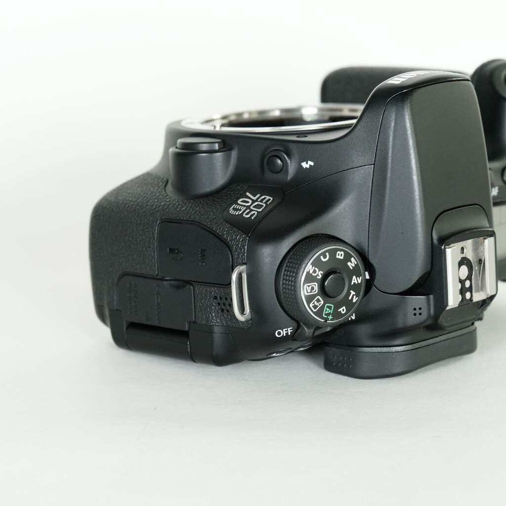 Canon EOS 70D Canon EOS 70D