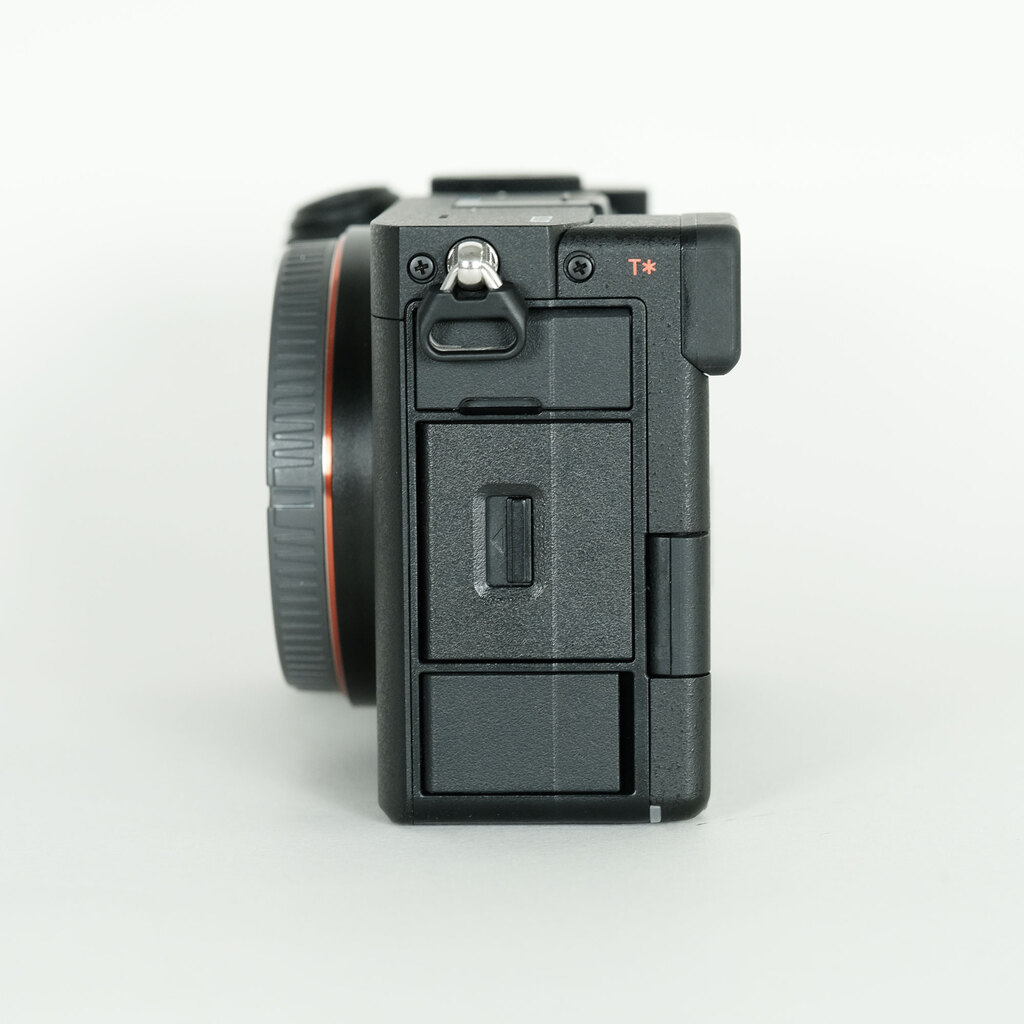 SONY α7C II(ILCE-7CM2) SONY α7C II(ILCE-7CM2)