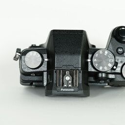 Panasonic LUMIX DMC-G8 Panasonic LUMIX DMC-G8