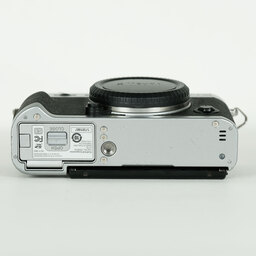 FUJIFILM X-T10 ボディ シルバー