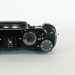 FUJIFILM X-Pro2 FUJIFILM X-Pro2