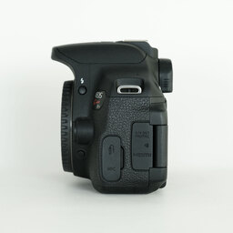 Canon EOS Kiss X7i Canon EOS Kiss X7i