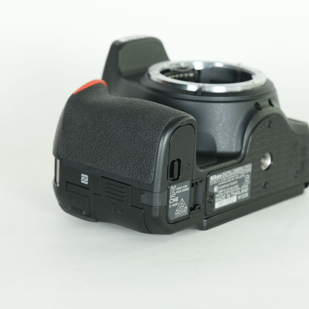 Nikon D5600