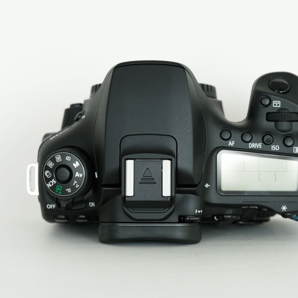 Canon EOS 90D