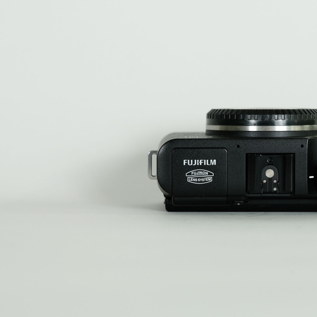 FUJIFILM X-M1 ボディ ブラックの出品 | ONE SCENE（ワンシーン）