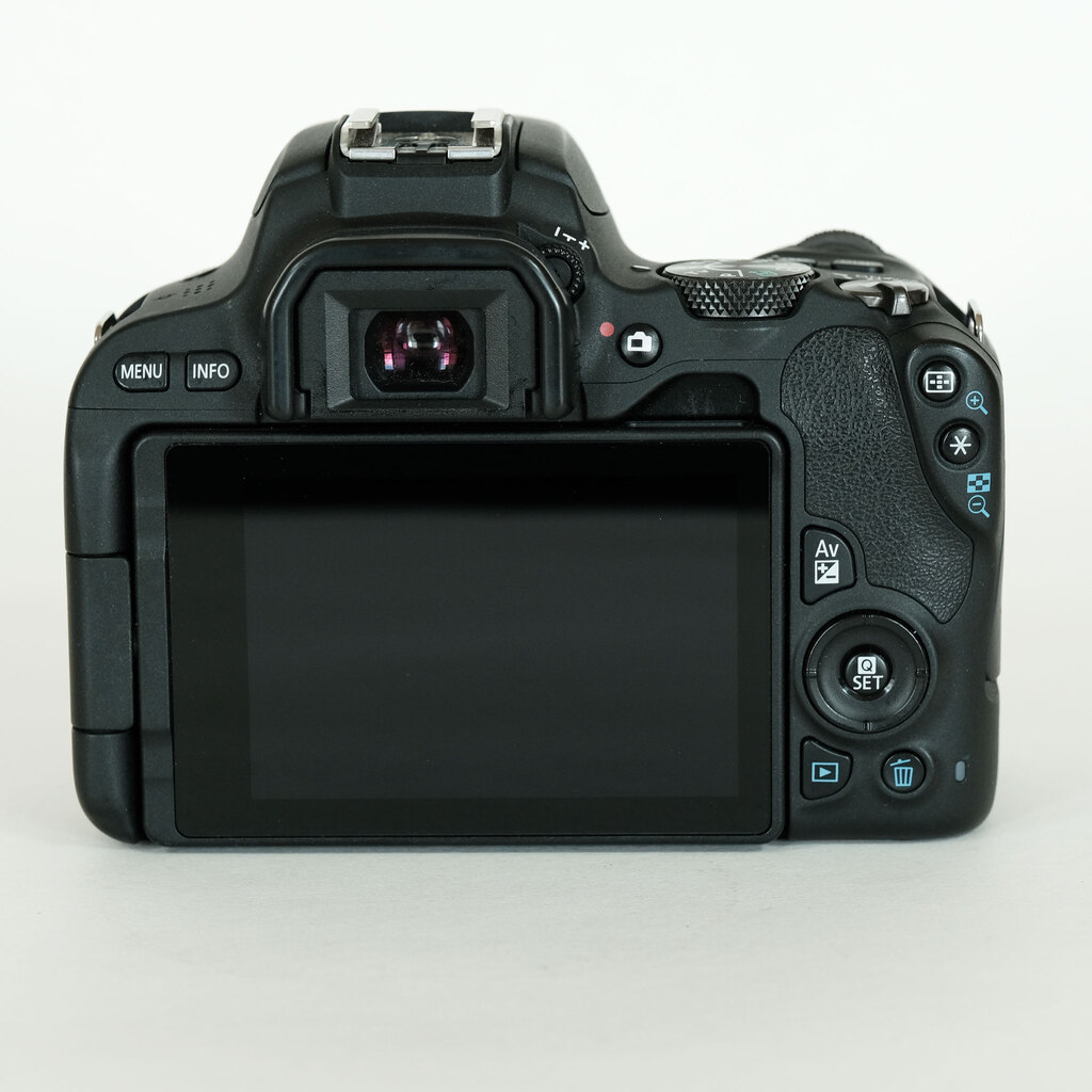 Canon EOS Kiss X9 Canon EOS Kiss X9