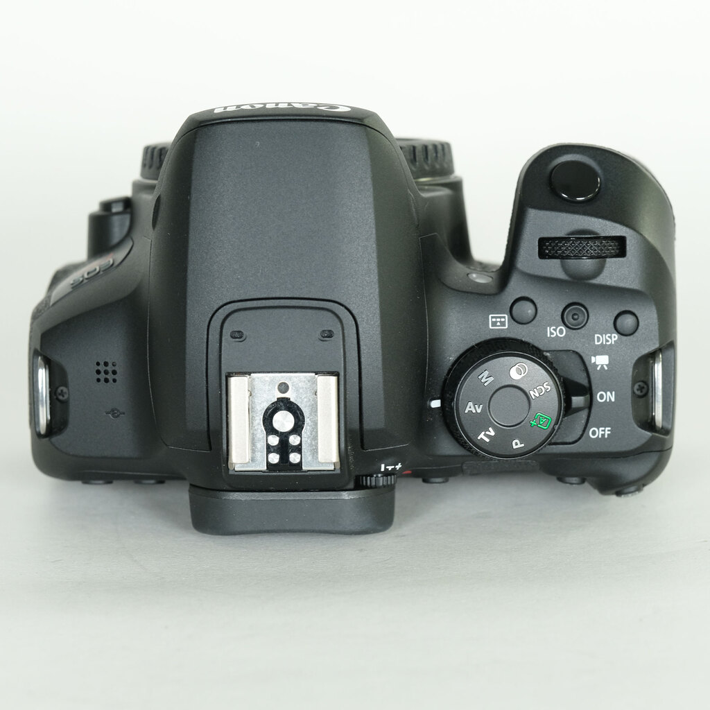 Canon EOS Kiss X10i Canon EOS Kiss X10i