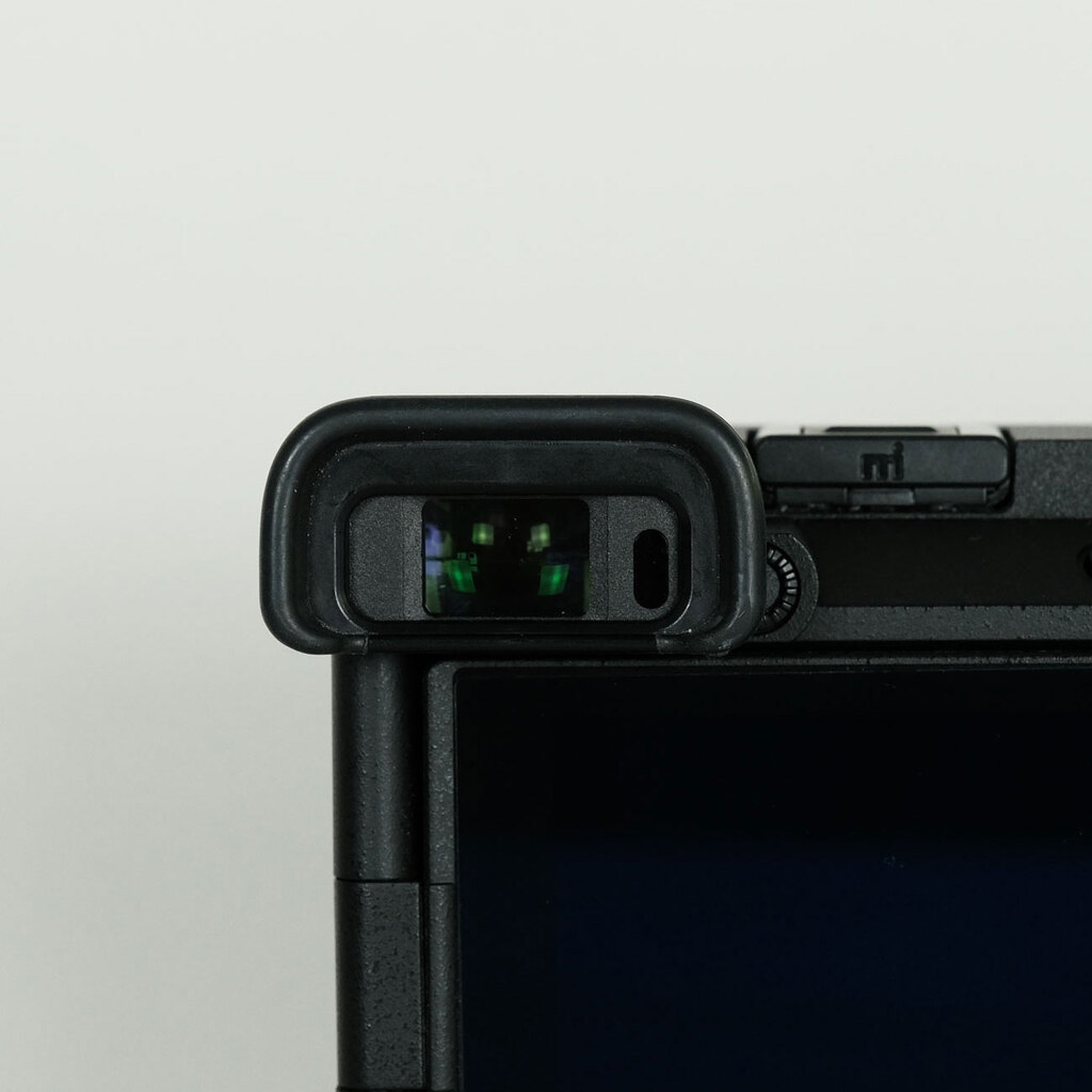 SONY α6700(ILCE-6700) SONY α6700(ILCE-6700)