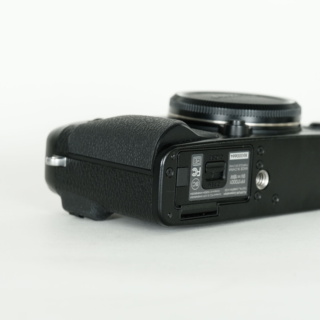 FUJIFILM X-E3 FUJIFILM X-E3