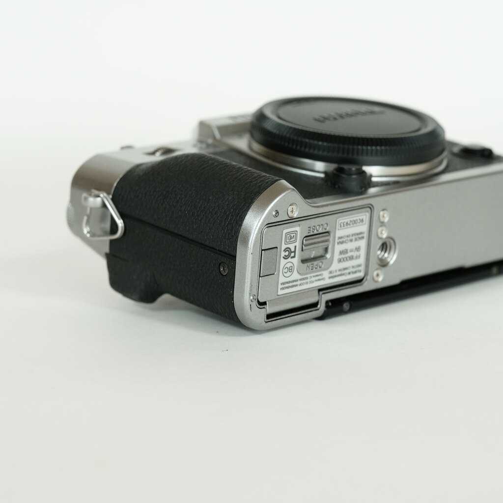 FUJIFILM X-T30 FUJIFILM X-T30