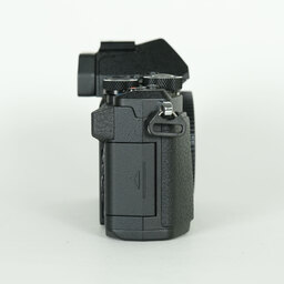 OLYMPUS OM-D E-M5 Mark II OLYMPUS OM-D E-M5 Mark II