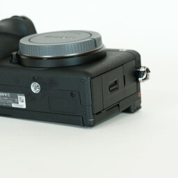 SONY α6700(ILCE-6700) SONY α6700(ILCE-6700)