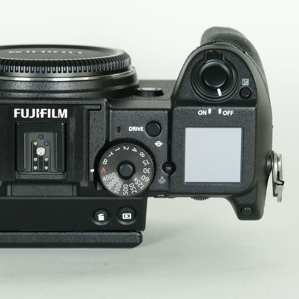 FUJIFILM GFX 50S FUJIFILM GFX 50S