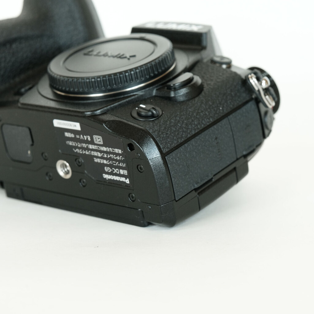 Panasonic - ほぼ新品 LUMIX DC-G9 PRO 保証有・おまけ付 Panasonic LUMIX DC-G9 PROの出品 | ONE SCENE（ワンシーン）