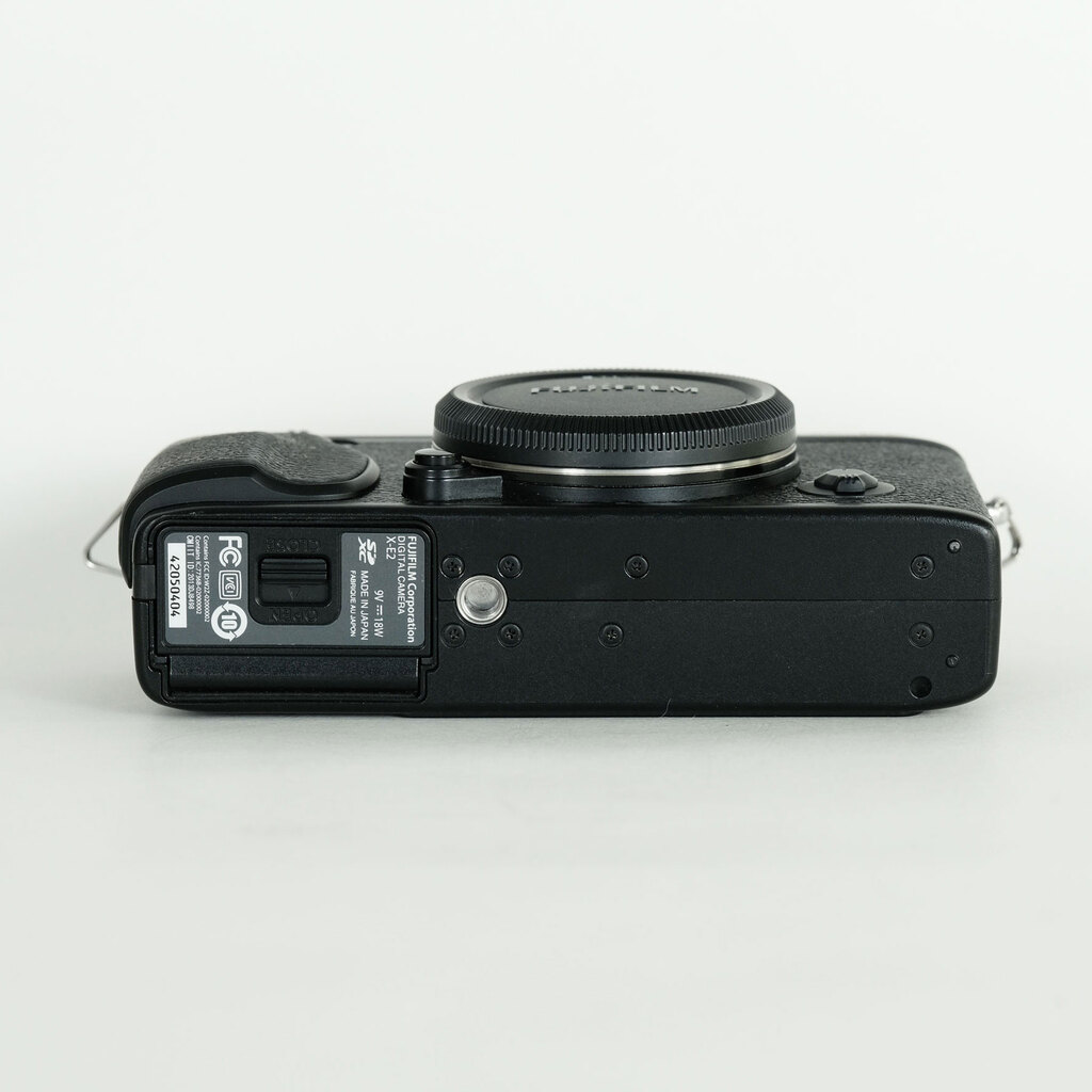 FUJIFILM X-E2 FUJIFILM X-E2
