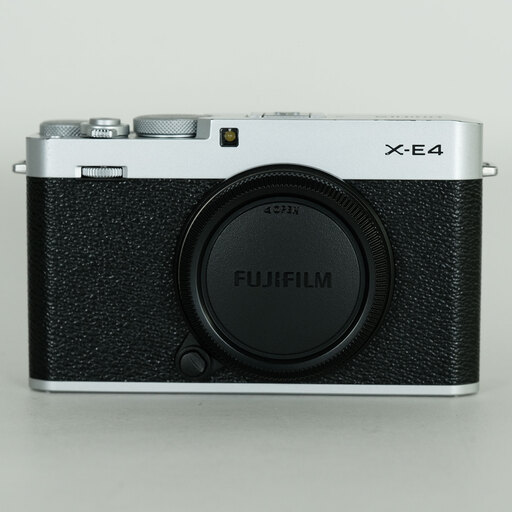 FUJIFILM X-E4