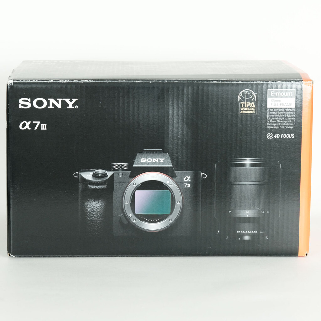 SONY α7 III(ILCE-7M3) SONY α7 III(ILCE-7M3)