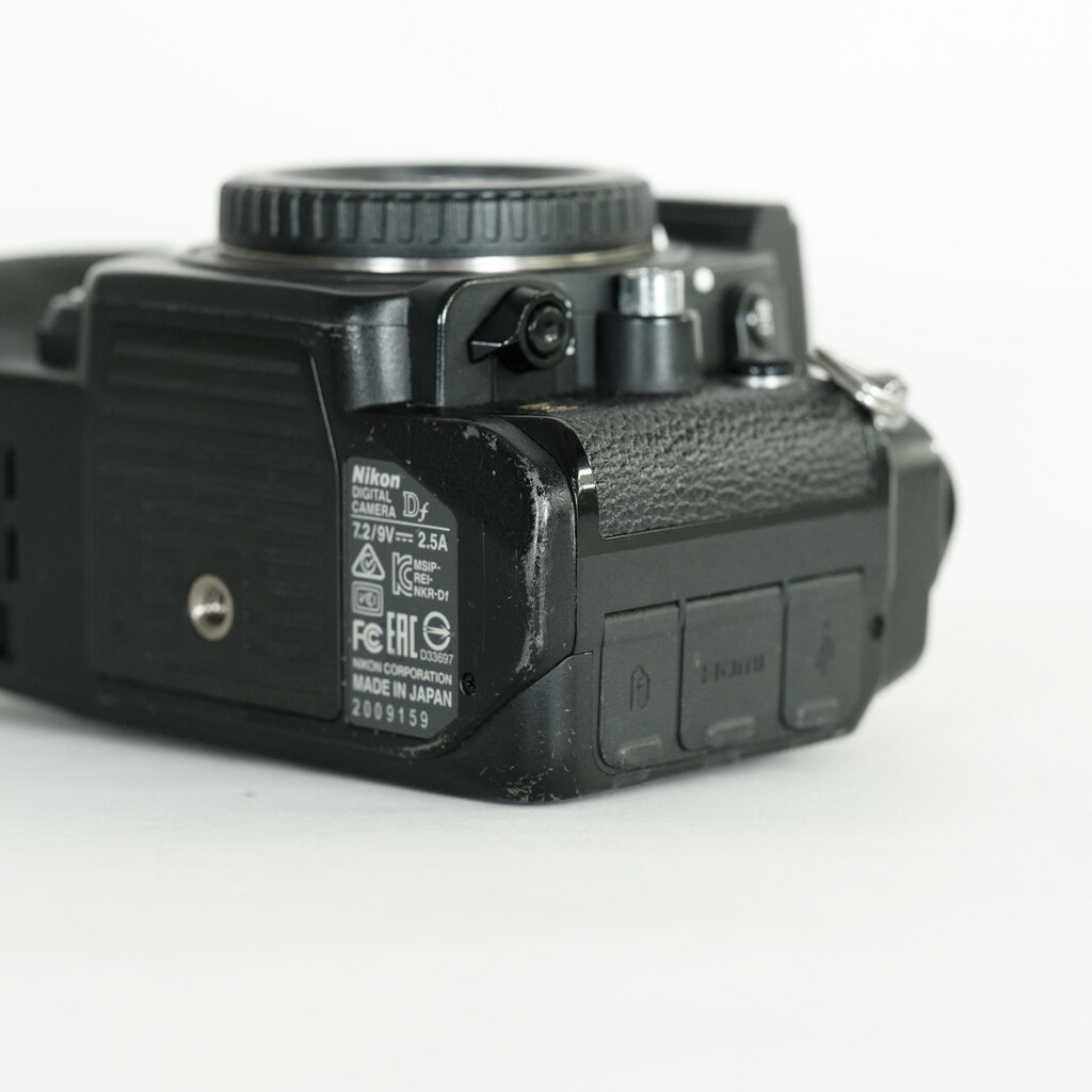Nikon Dfの出品 | ONE SCENE（ワンシーン）