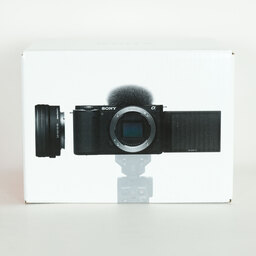 SONY VLOGCAM ZV-E10 SONY VLOGCAM ZV-E10