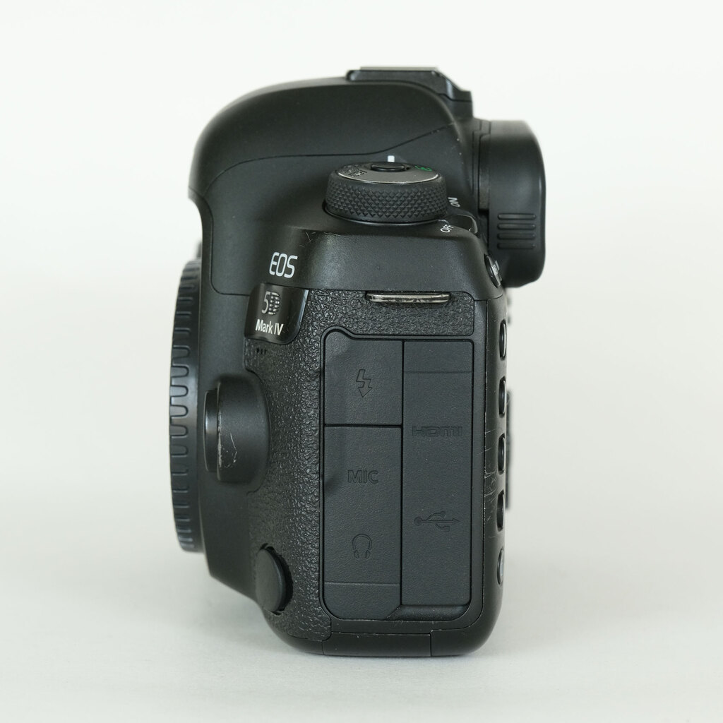 Canon EOS 5D Mark IV