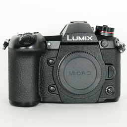 Panasonic LUMIX DC-G9 PRO