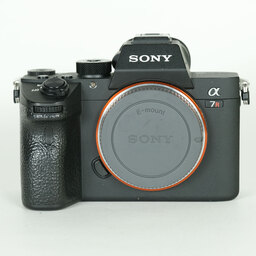 SONY α7R III(ILCE-7RM3) SONY α7R III(ILCE-7RM3)