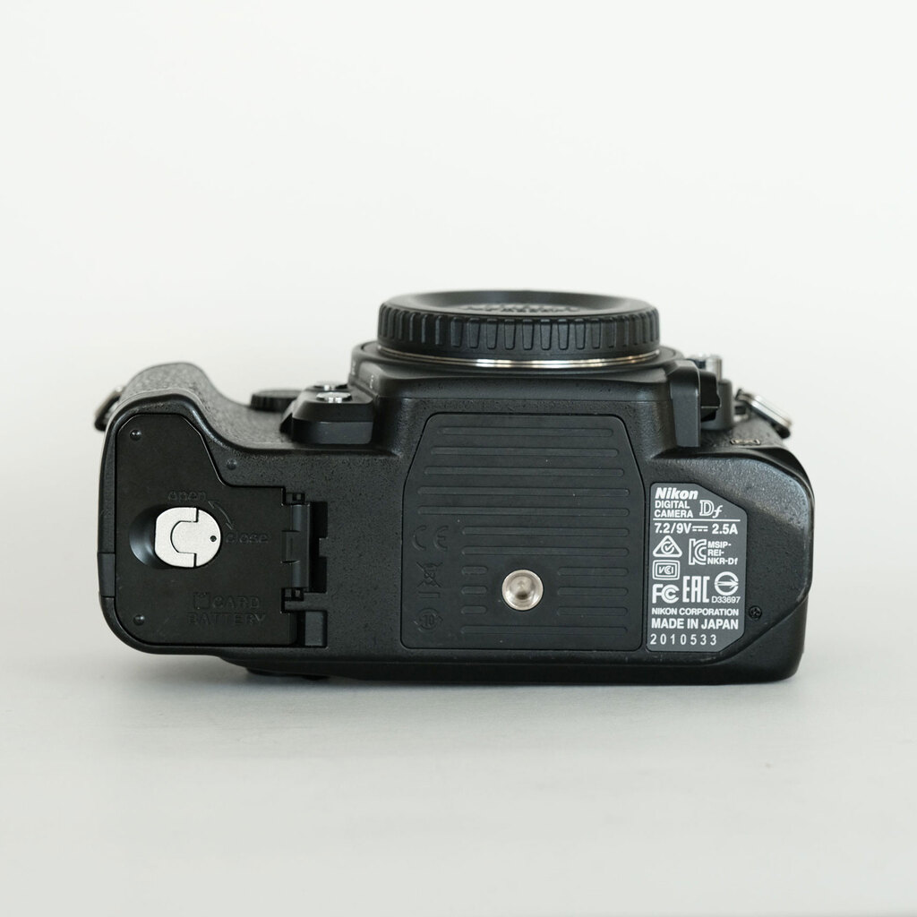 【ジャンク】Nikon　df Nikon Dfの出品 | ONE SCENE（ワンシーン）