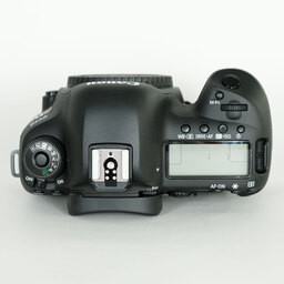 Canon EOS 5D Mark IV