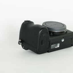 SONY α6700(ILCE-6700) SONY α6700(ILCE-6700)