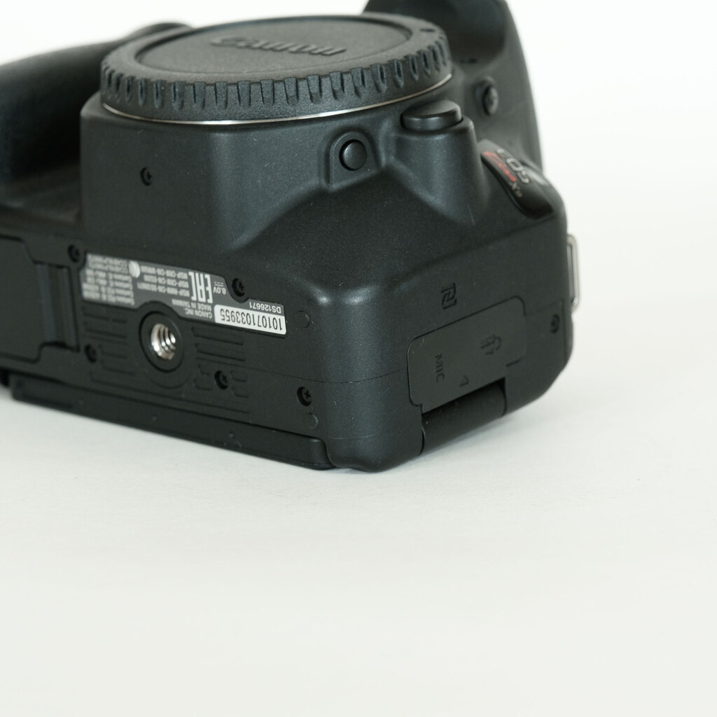 Canon EOS Kiss X9 Canon EOS Kiss X9