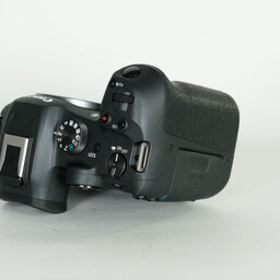 Canon EOS R7 Canon EOS R7