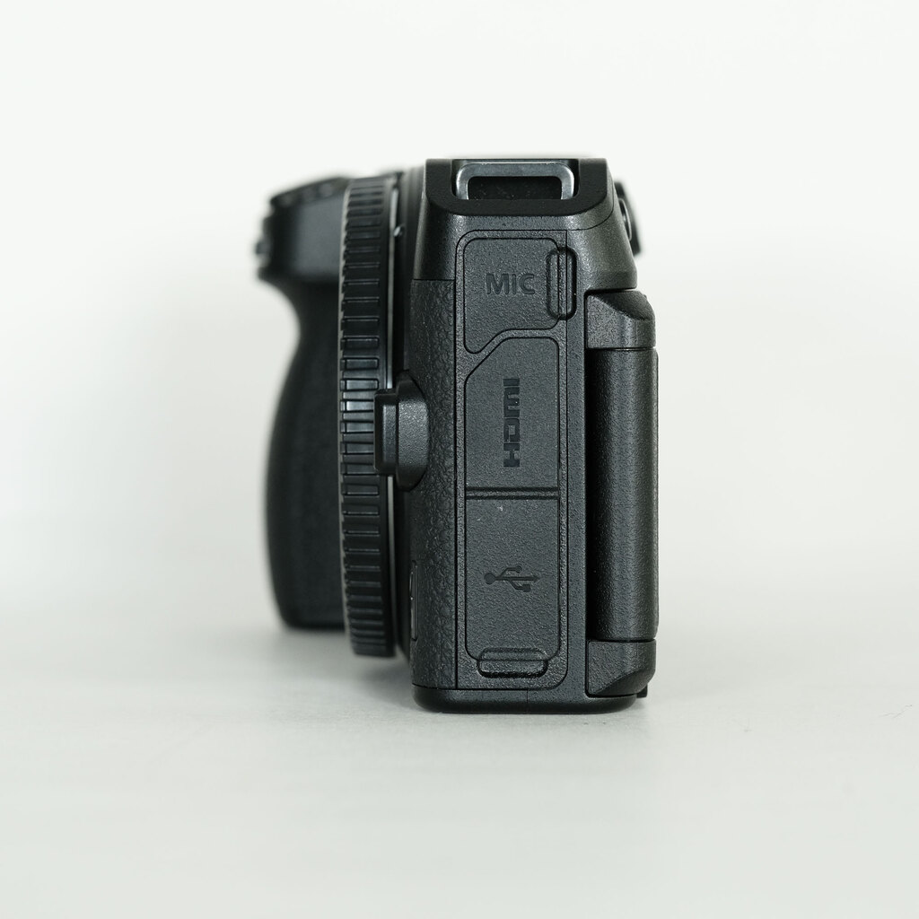 Nikon Z30 Nikon Z30