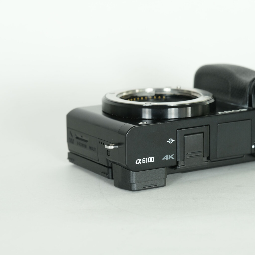 SONY α6100（ILCE-6100）