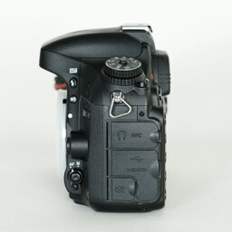 Nikon D610 Nikon D610