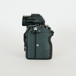 SONY α7 III（ILCE-7M3）