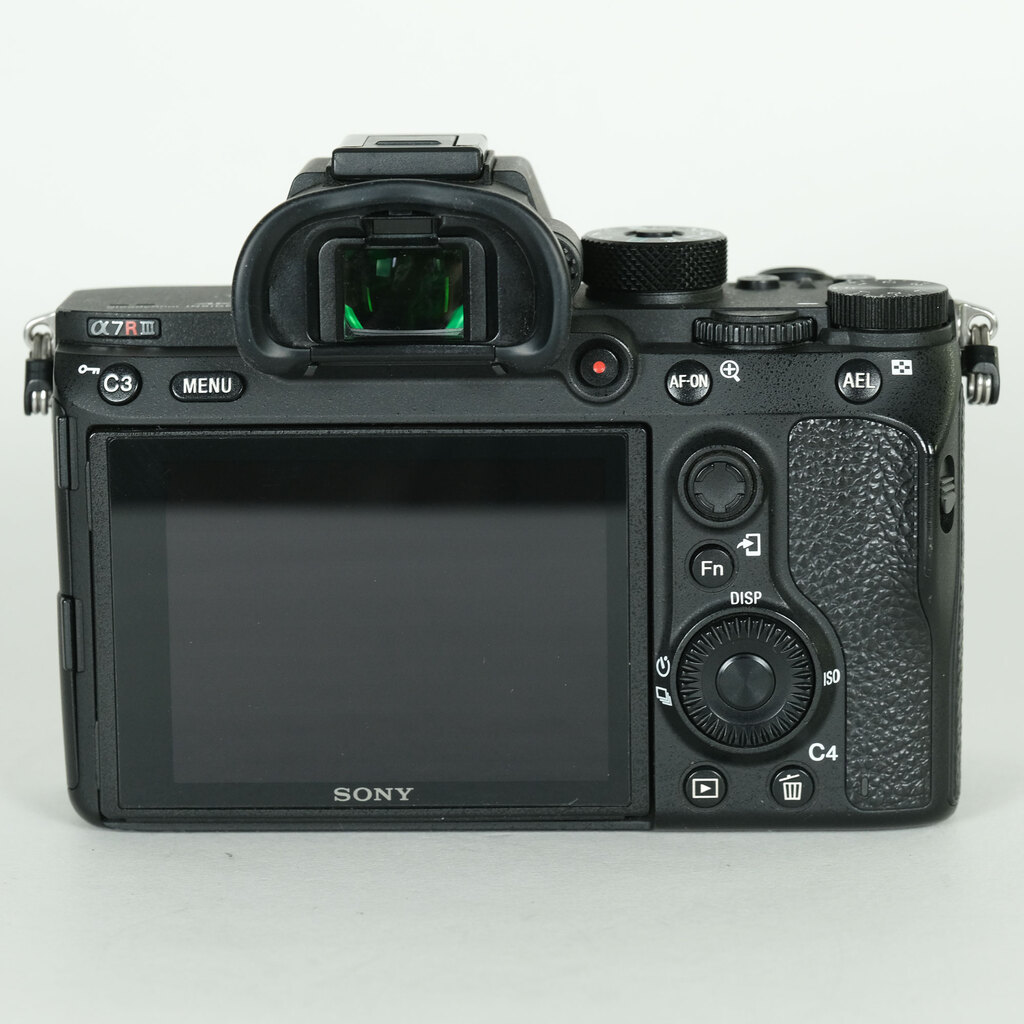 SONY α7R III(ILCE-7RM3) SONY α7R III(ILCE-7RM3)