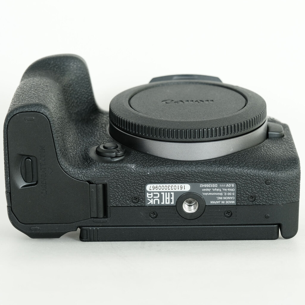 Canon EOS R10 Canon EOS R10