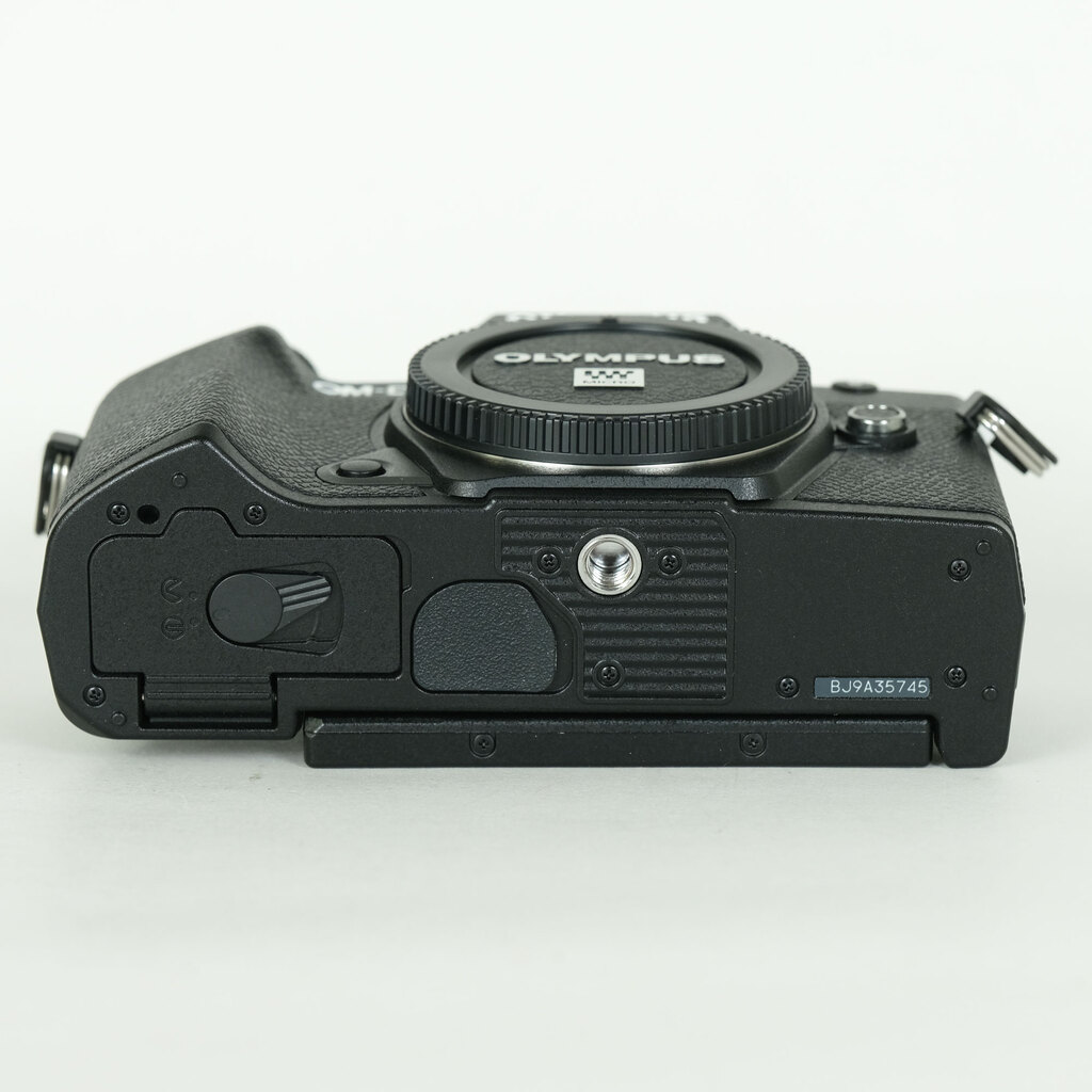 OLYMPUS OM-D E-M5 Mark III OLYMPUS OM-D E-M5 Mark III