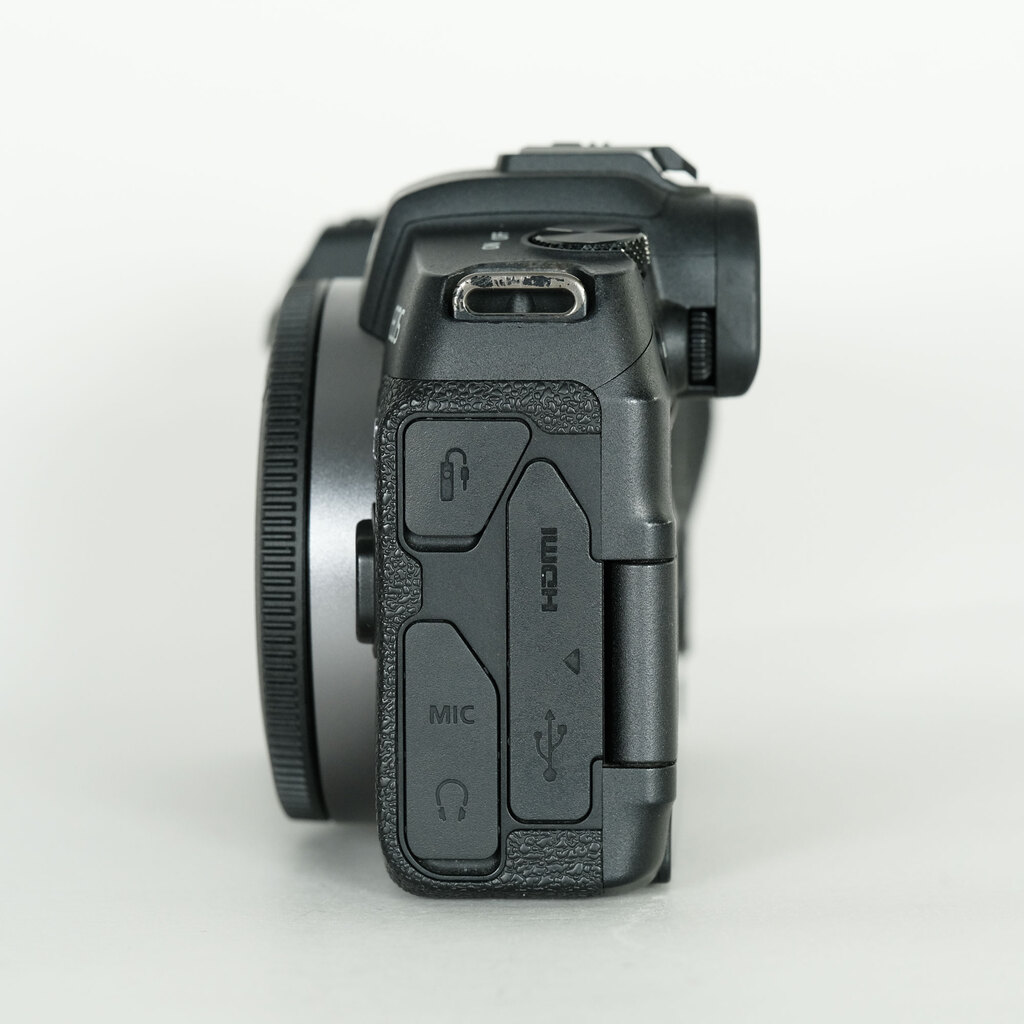 Canon EOS RP Canon EOS RP