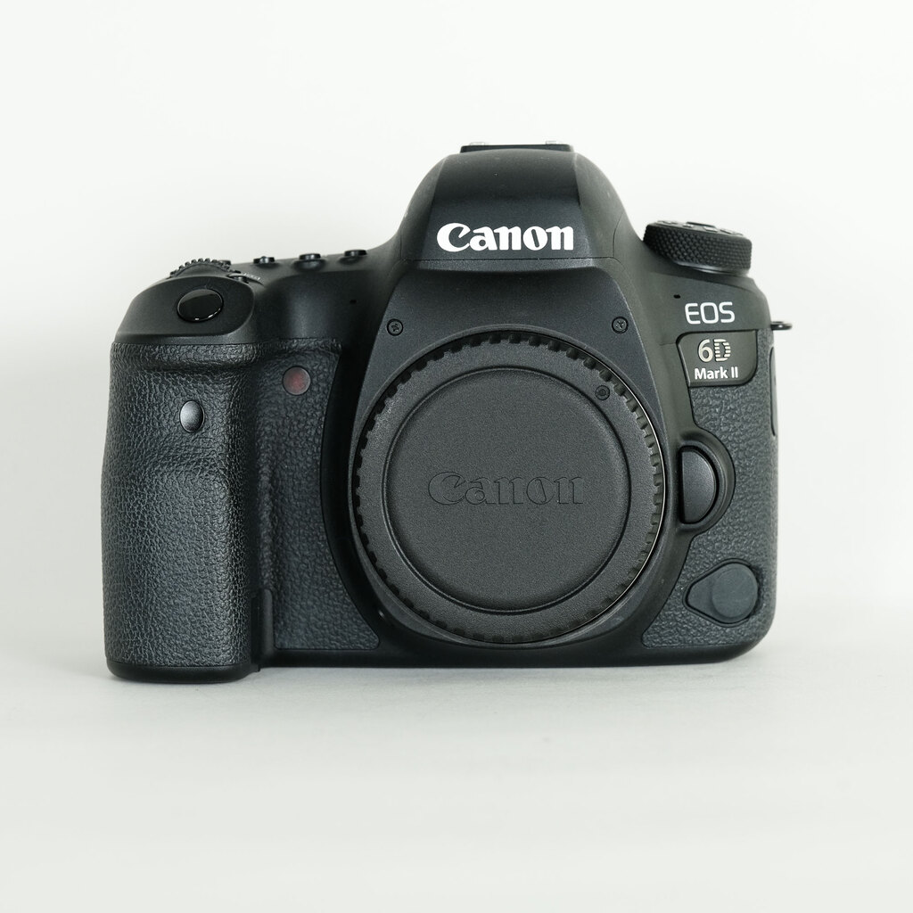 Canon EOS 6D Mark II Canon EOS 6D Mark II