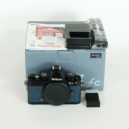 Nikon Z fc Nikon Z fc